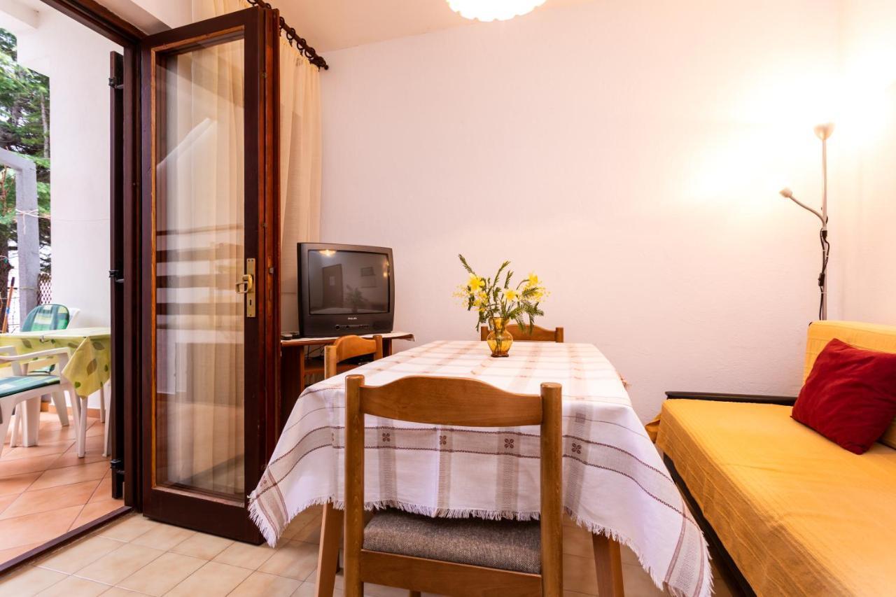 Rooms & Studio Apartment Mira Baška Exterior foto
