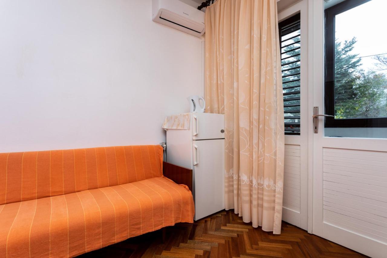 Rooms & Studio Apartment Mira Baška Exterior foto
