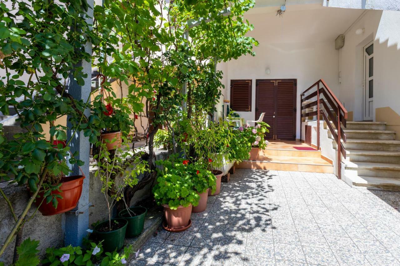 Rooms & Studio Apartment Mira Baška Exterior foto